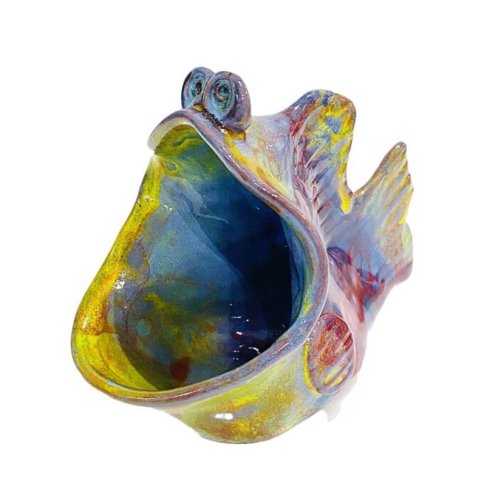 peixes em barro feito á mão peças unicas