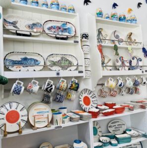 Peças em cerâmica artesanais de Portugal