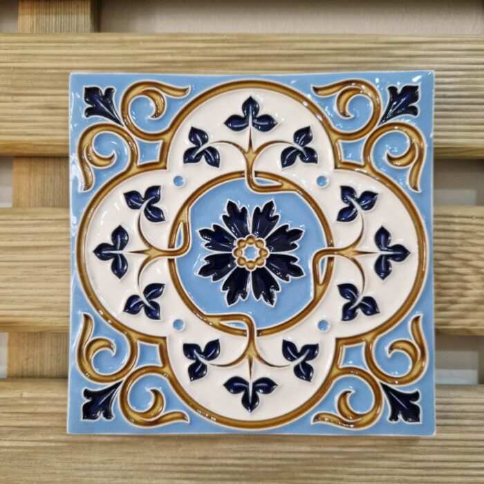 azulejo português alto relevo azul