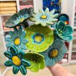 flores cerâmica verdes