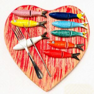 sardinha em ceramica pousa talheres