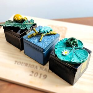 caixas em cerâmica tampa animais