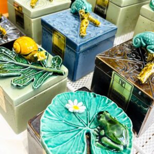 caixas em cerâmica de animal