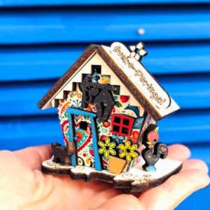 casinha portuguesa padrão clorido e gato iman