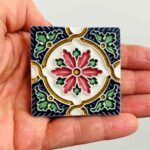 iman de azulejo portugues alto relevo padrão de flor