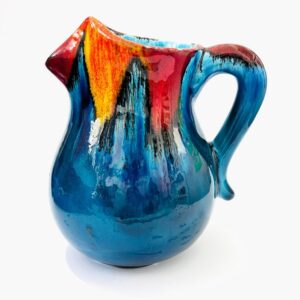 jarro em ceramica na cor azul pintado á mão