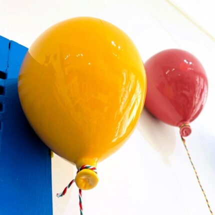 balão amarelo e balão rosa em ceramica