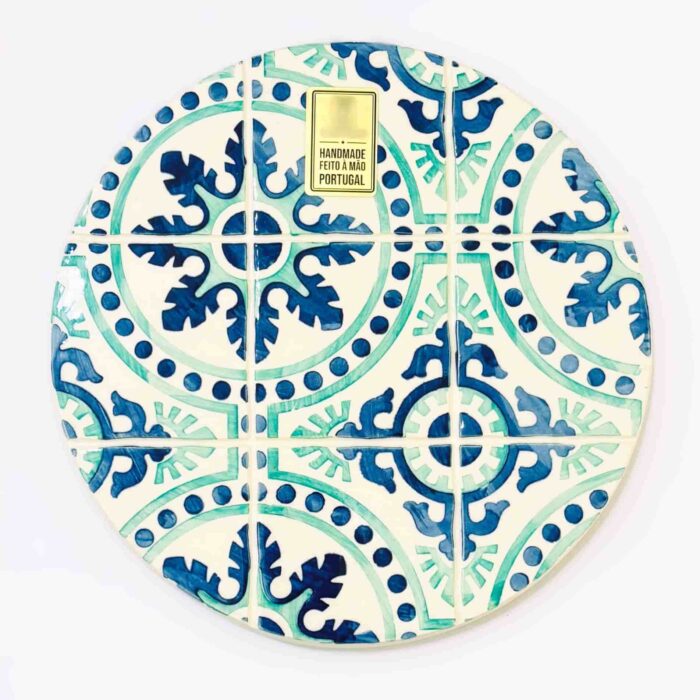base em ceramica para quentes com padrão de azulejos e estrela em verde e azul