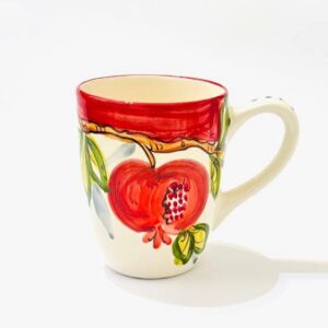 caneca em cerâmica com romãs pintada á mão