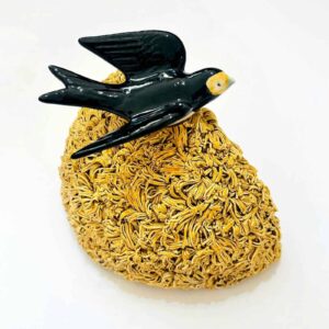 ninho de andorinha em cerâmica