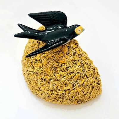 ninho de andorinha em cerâmica