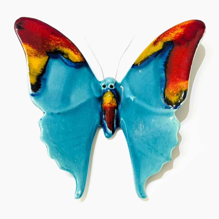 borboleta em ceramica na cor azul grande