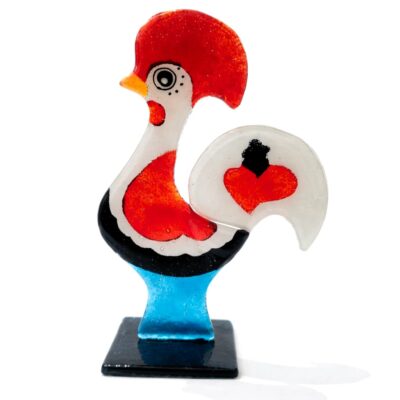 galo de barcelos em vidro nas cores branca e vermelha