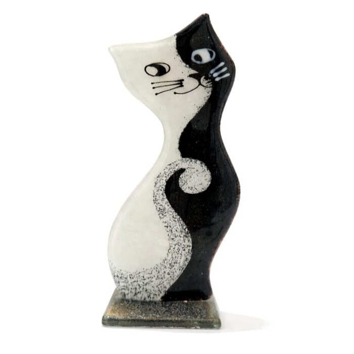 gato de vidro na cor preta e branca